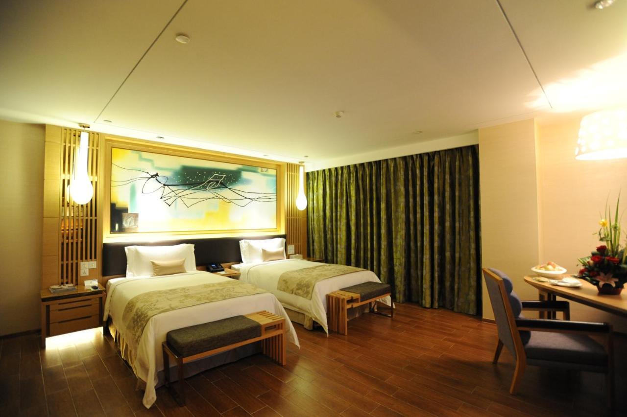 Huidong Regal Palace Resort Buitenkant foto