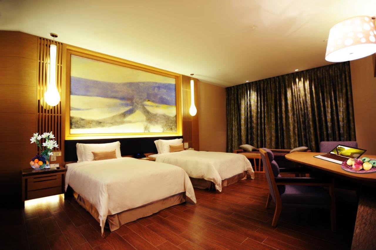 Huidong Regal Palace Resort Buitenkant foto