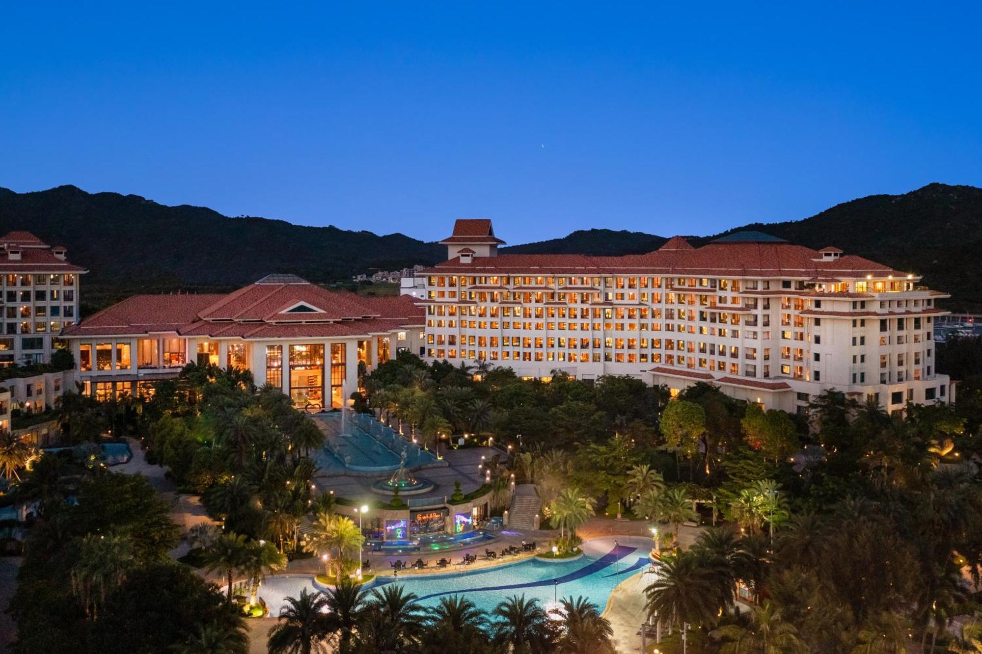 Huidong Regal Palace Resort Buitenkant foto